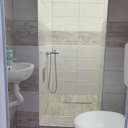 Sumski Mir - - With Pool And Jakuzzi Feriehus *